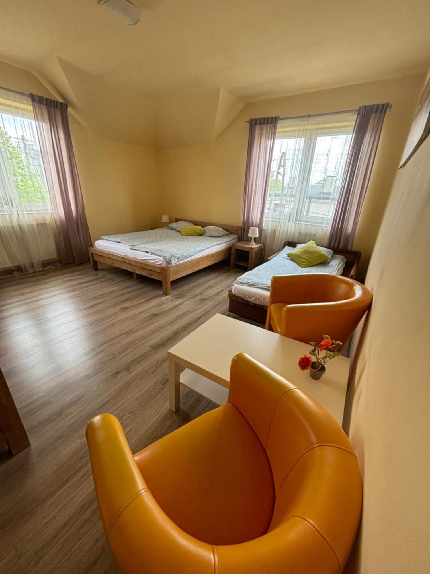 Bedrooms 3 Maja 15A Łódź Buitenkant foto