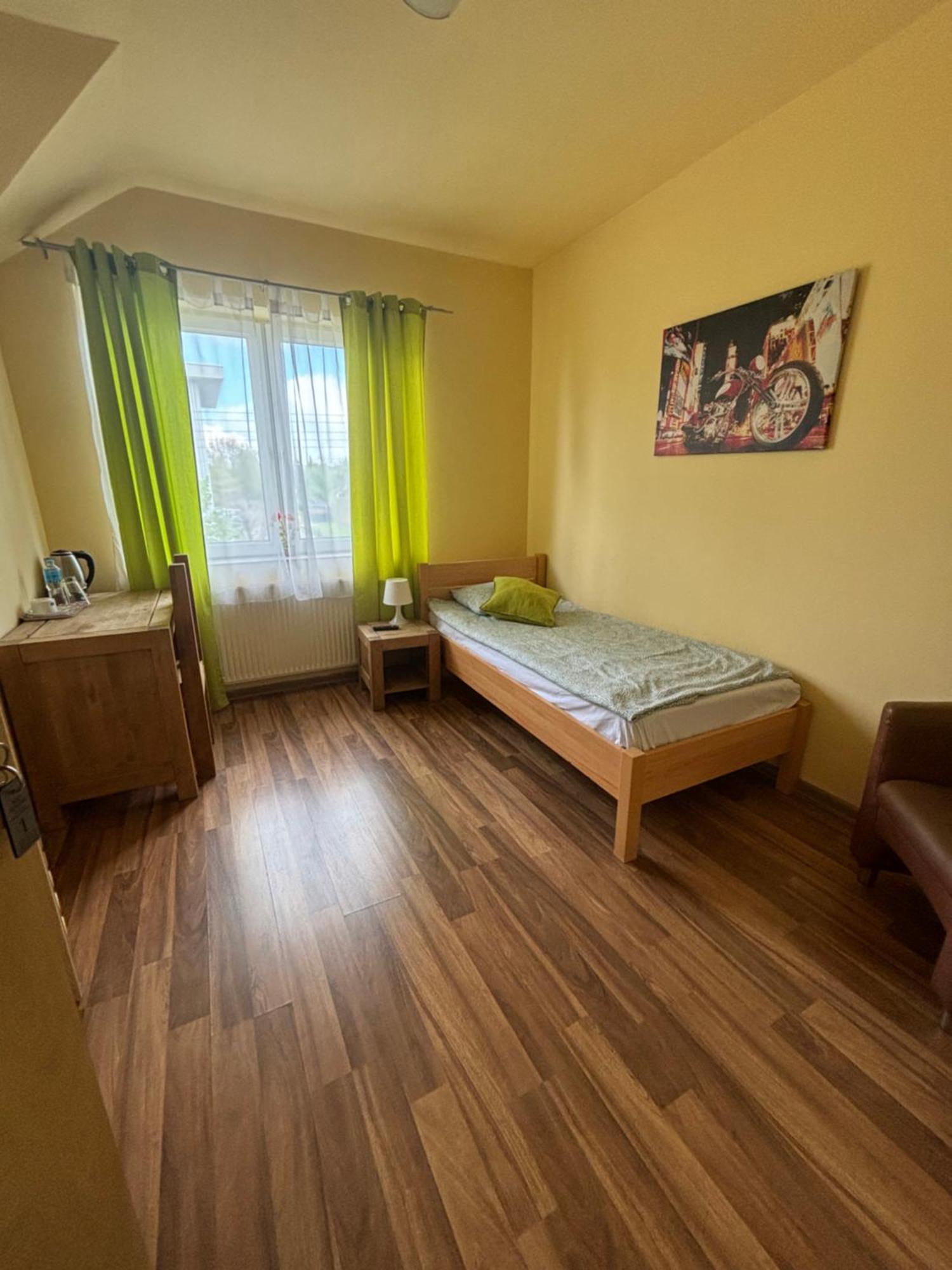 Bedrooms 3 Maja 15A Łódź Buitenkant foto
