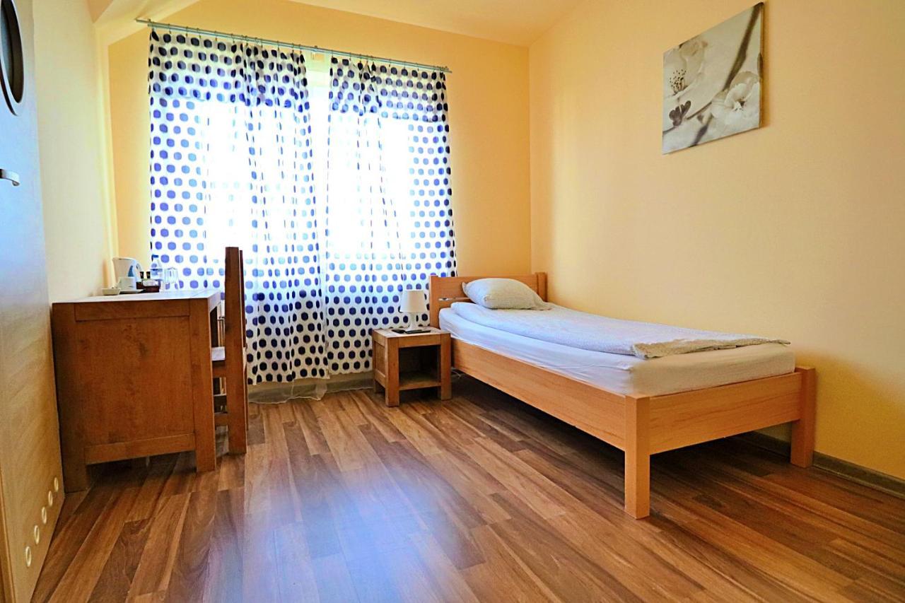 Bedrooms 3 Maja 15A Łódź Buitenkant foto